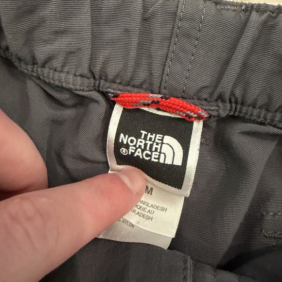 North Face Cargo Shorts Nylon Belted Hiking Outdoor Utility Pockets Mens M Gray - Picture 4 of 12